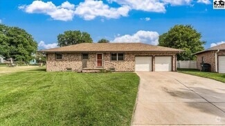 Building Photo - 3321 Clove Cir