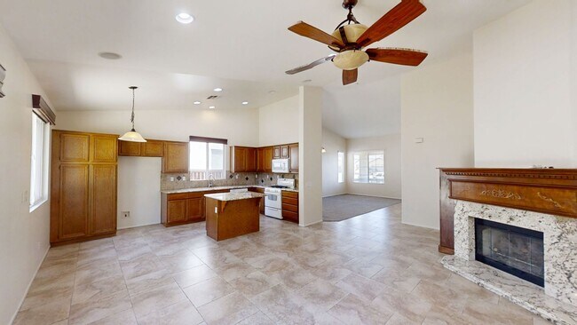 Foto del edificio - ***34400 Glenwood Dr Yucaipa***