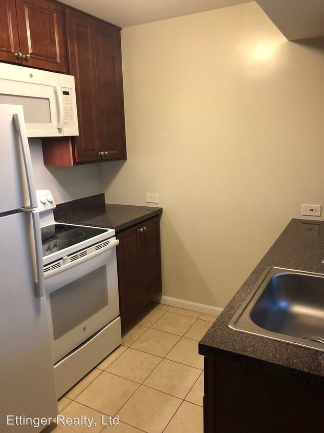Foto principal - 6107 N Cicero Ave