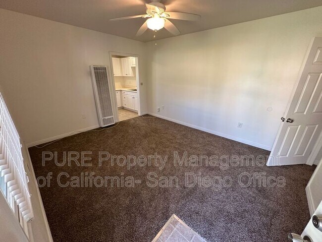 Building Photo - 405 N Juniper St