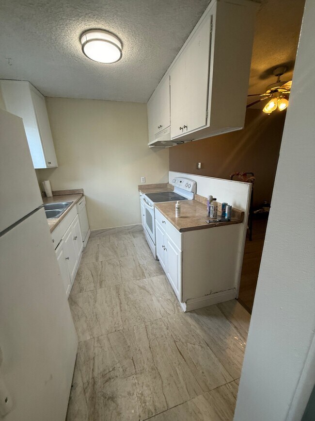 Foto del edificio - 4530 Vandever Ave