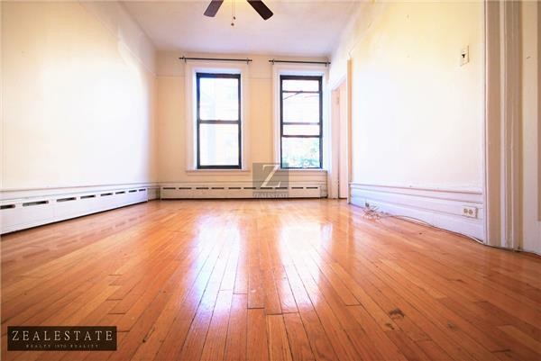 Foto del edificio - 186 Underhill Ave