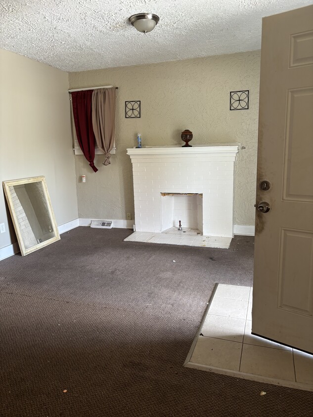 Living Room - 5557 Saint Louis Ave
