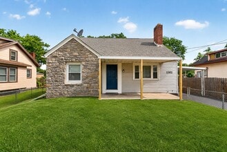 Building Photo - 1302 Oakland Park Ave