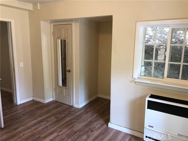 Foto del edificio - 29228 Hook Creek Rd