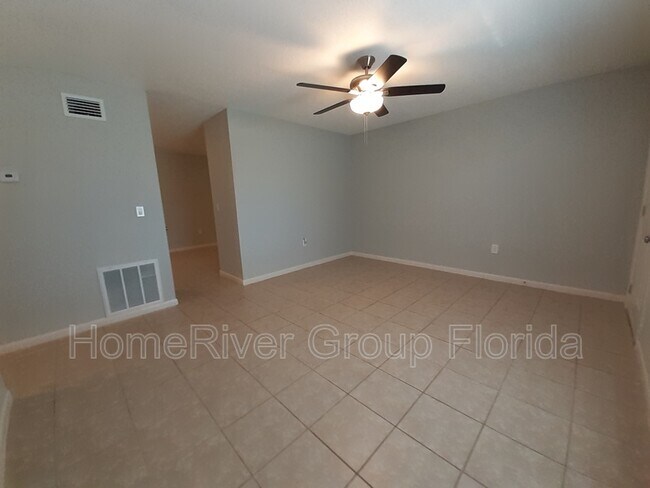Foto del edificio - 117 Hamilton Blvd
