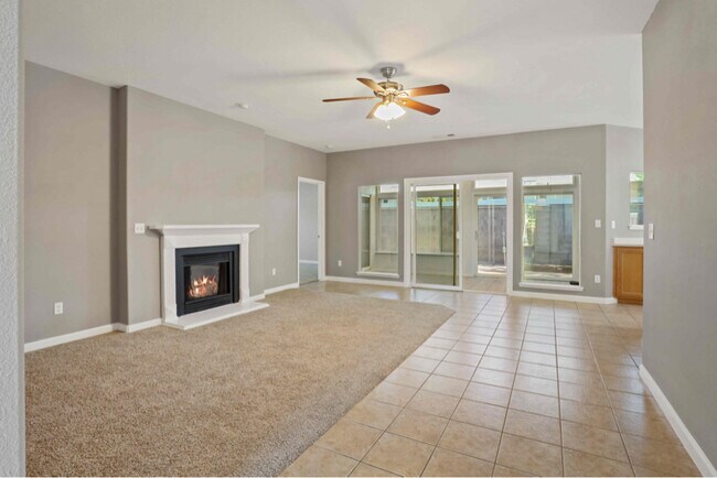 Building Photo - 2200 Perth Dr