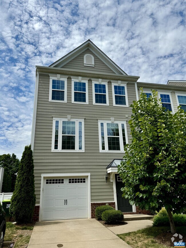 Building Photo - 2518 Avemore Pond Rd