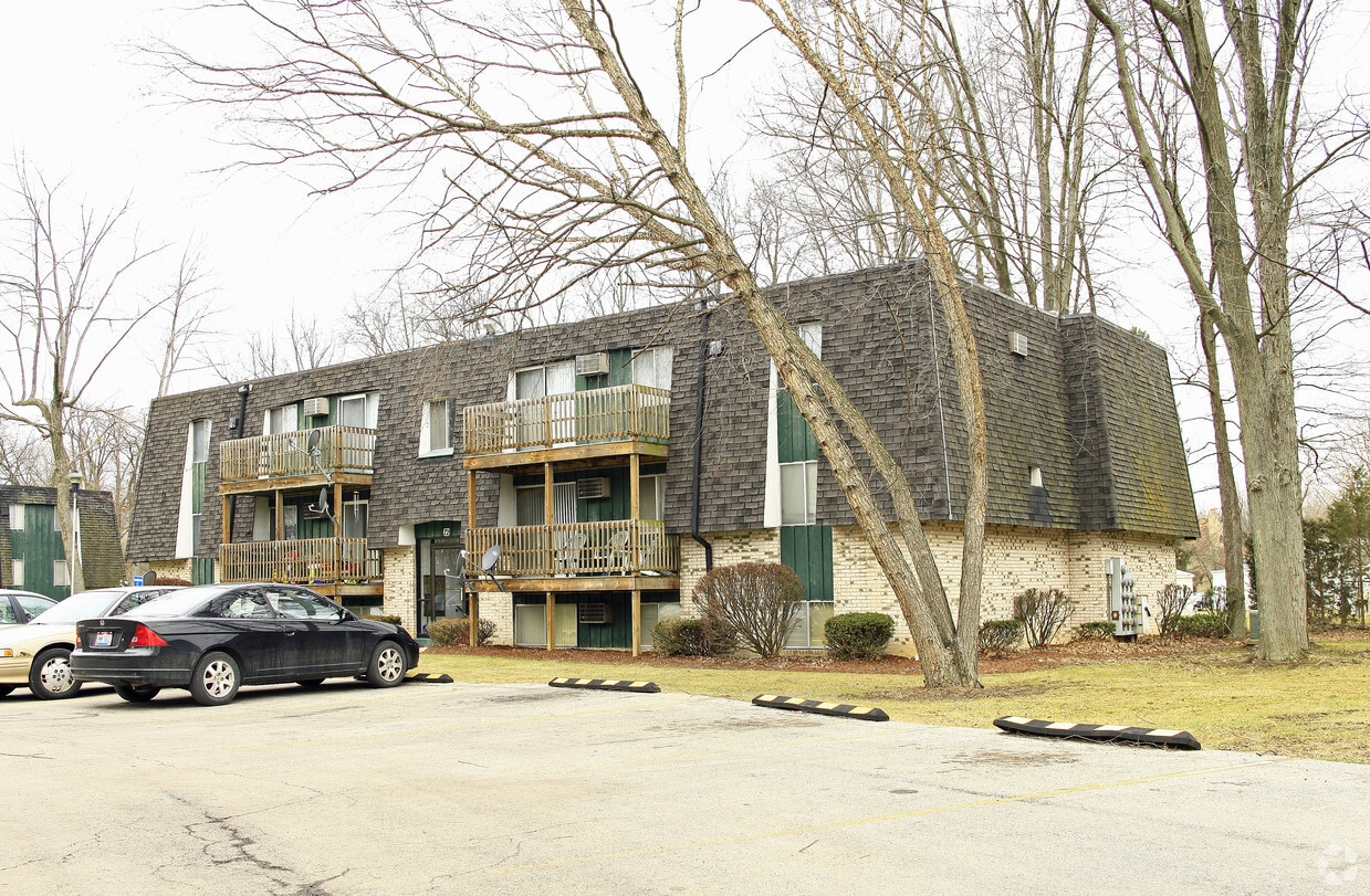 Primary Photo - Chestnut Glen Apartments