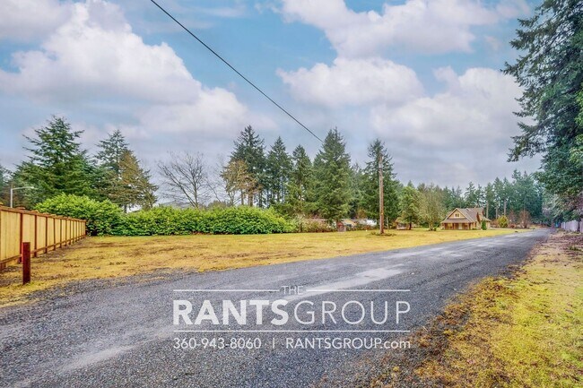 Foto del edificio - 3 br, 1.5 bath House - 306 Duterrow Rd SE