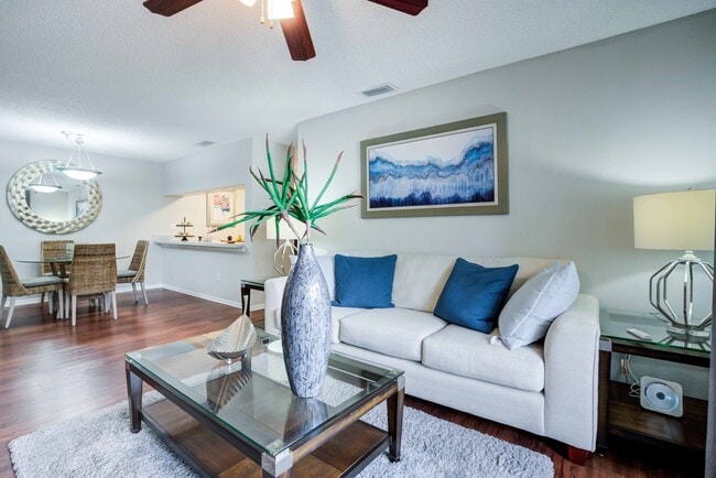 Building Photo - Coral Club Apartment Homes