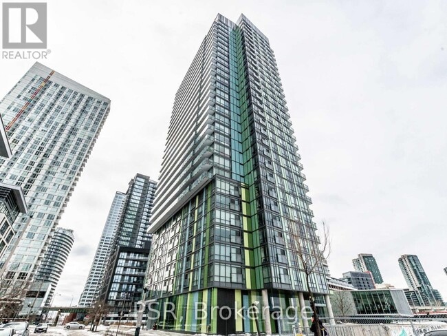 Photo du bâtiment - 170 Fort York Blvd