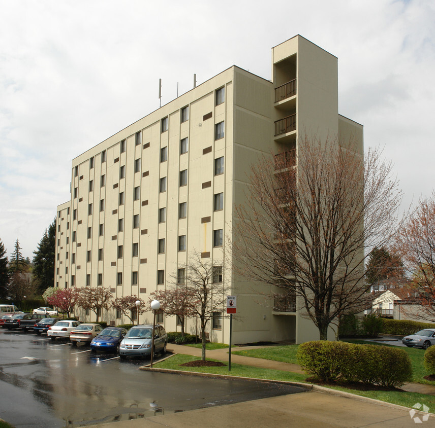 Primary Photo - Manor House Apartments