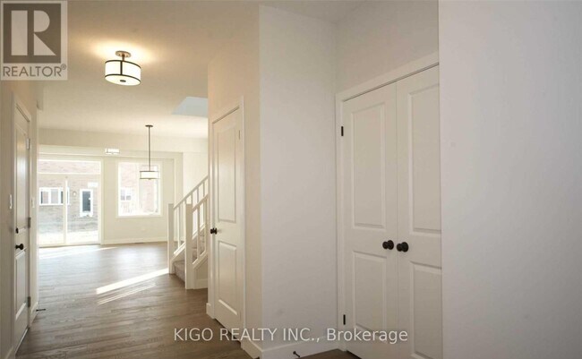 Building Photo - 3025 Doyle Dr.