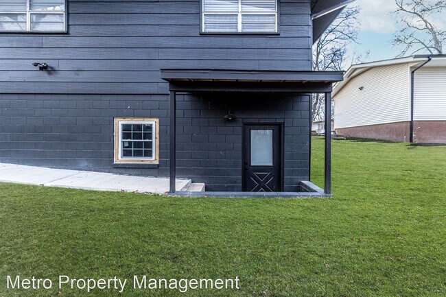 Building Photo - 2 br, 1.5 bath House - 4 Cannock Lane