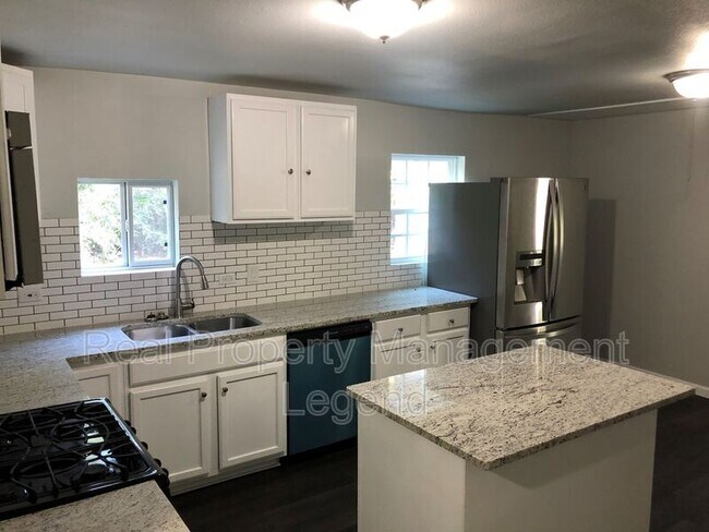 Foto del edificio - 502 S Rusk St