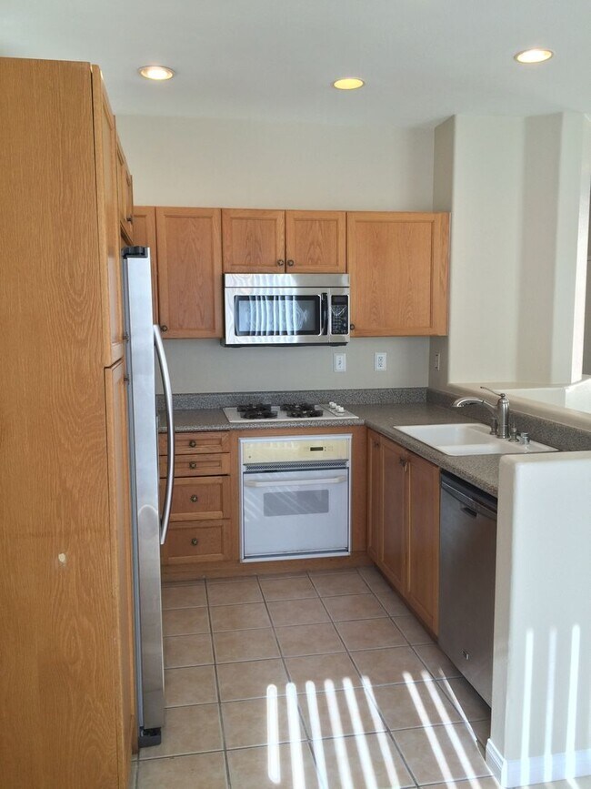 Building Photo - Beautiful RSM Home in Quiet Neighborhood -...