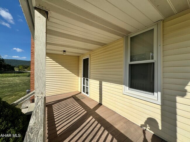 Building Photo - 4020 Imlertown Rd