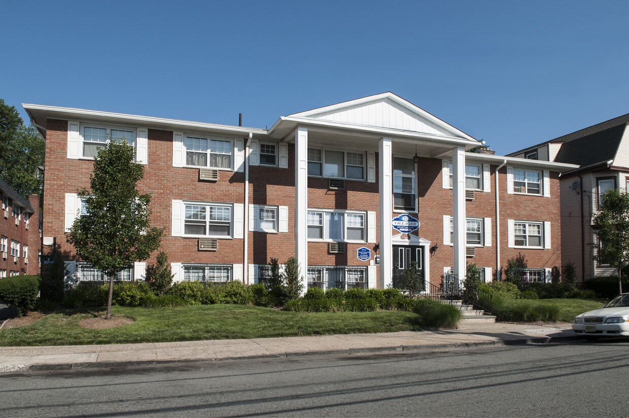 Lynn York Apartments Irvington, NJ