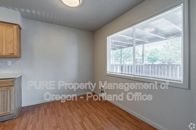 Foto del edificio - 760 Plymouth Dr NE