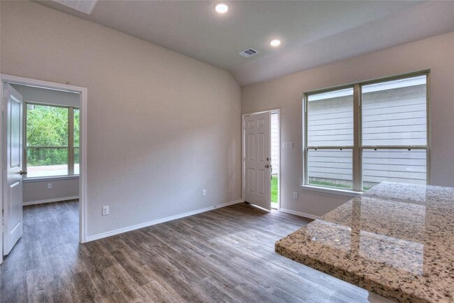 Building Photo - 9582 Darkwood St