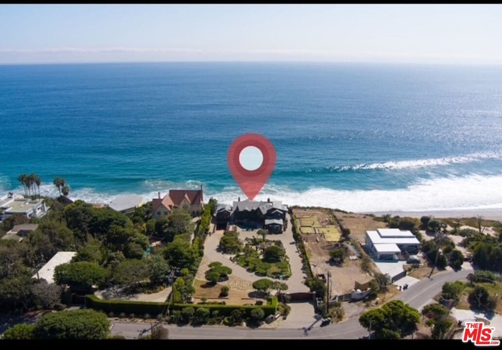 Primary Photo - 7007 Birdview Ave
