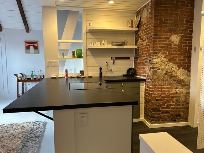 Foto del edificio - 8 Franklin St