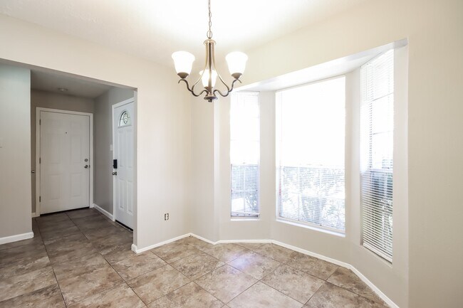 Building Photo - 5418 Quail Tree Ln