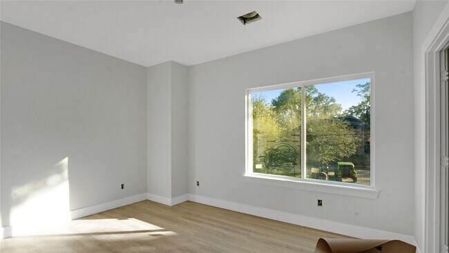 Foto del edificio - 1313 Knight St