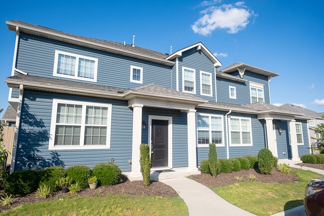 Building Photo - 3961 Trenwith Ln