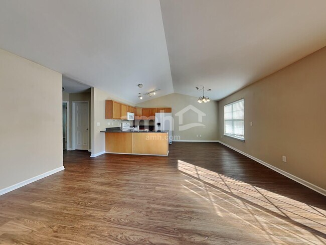 Building Photo - 4 Sandwort Ln