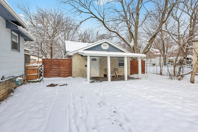 Building Photo - Welcome to 2893 Grasmere Ave - a charming ...