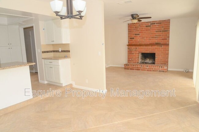 Foto del edificio - 23B LEMON DR.