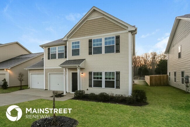 Building Photo - 3352 Saddlebrook Dr