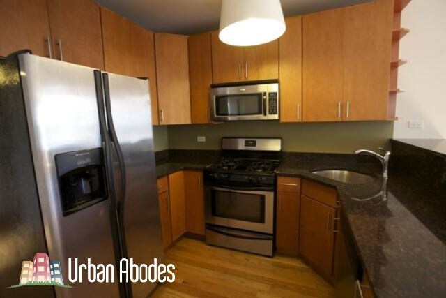 Foto del edificio - 3023 N Oakley Ave