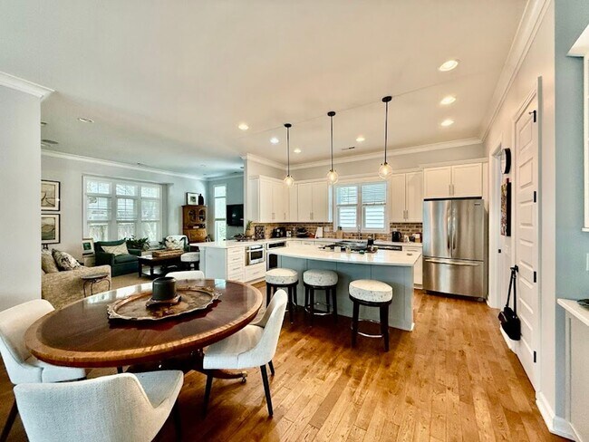 Foto del edificio - 4 bedroom Ocean Park Single Family