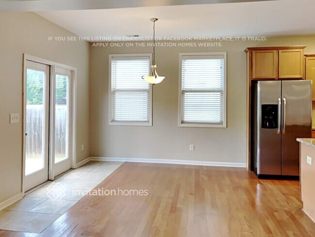 Foto del edificio - 3574 Fallen Oak Ln