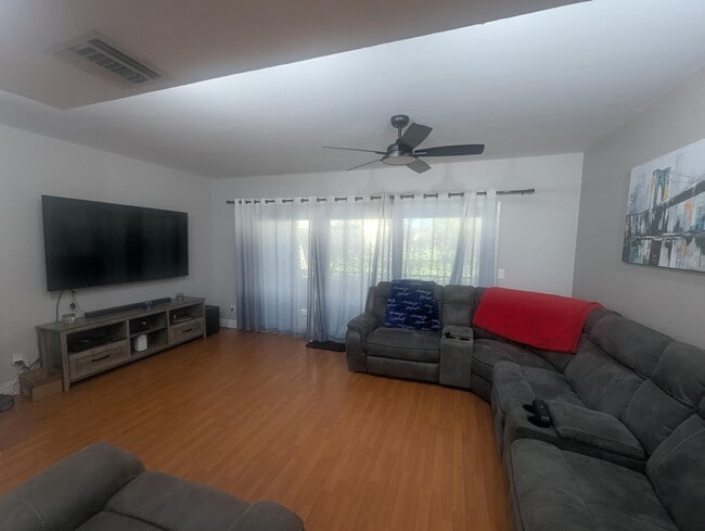 Foto del edificio - 4736 NW 90th Ave