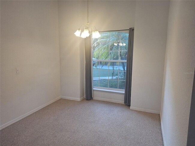 Building Photo - 622 Tamarin Ln