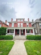 Building Photo - 1731 Summit St
