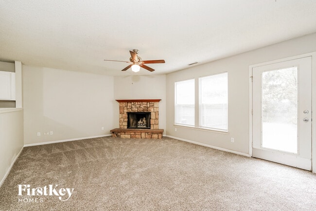 Building Photo - 2732 Redland Ln