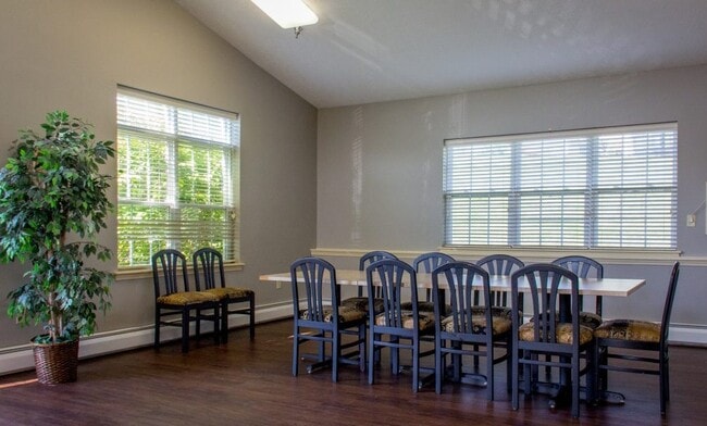 Building Photo - Linderman Creek