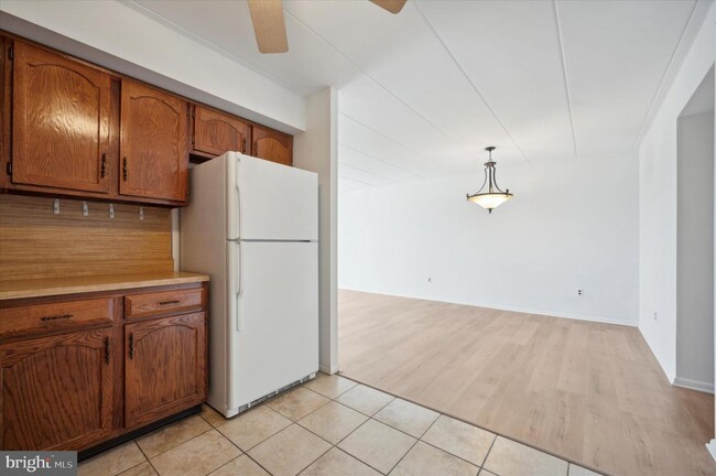 Building Photo - 9906 Bustleton Ave