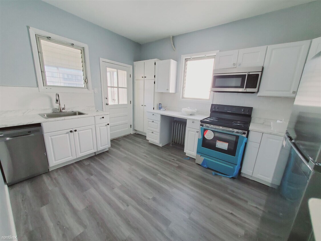 Primary Photo - 1 br, 1 bath Condo - 153 Frederick St Apt 2
