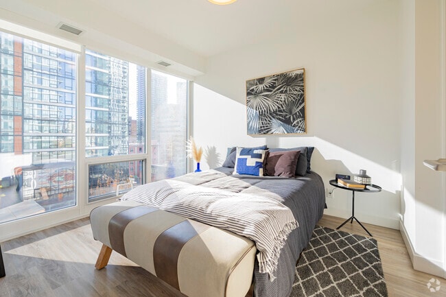 1BR, 1BA - 611SF - Bedroom - SODO