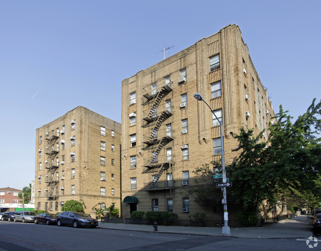 Primary Photo - 5502 14th Ave