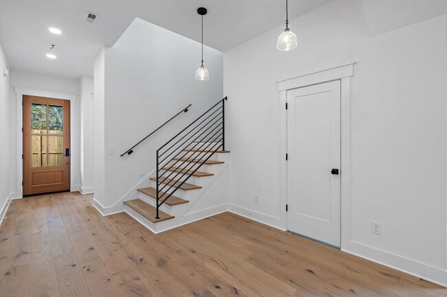 Foto del edificio - Gorgeous Home in Nashville! 2024 New Const...