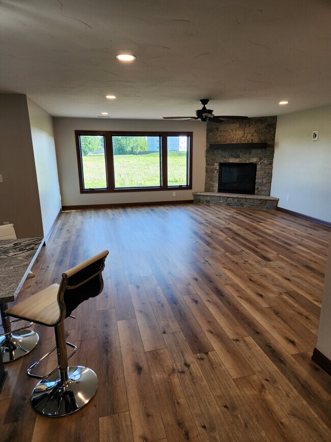 Building Photo - 5506 W Vision Cir