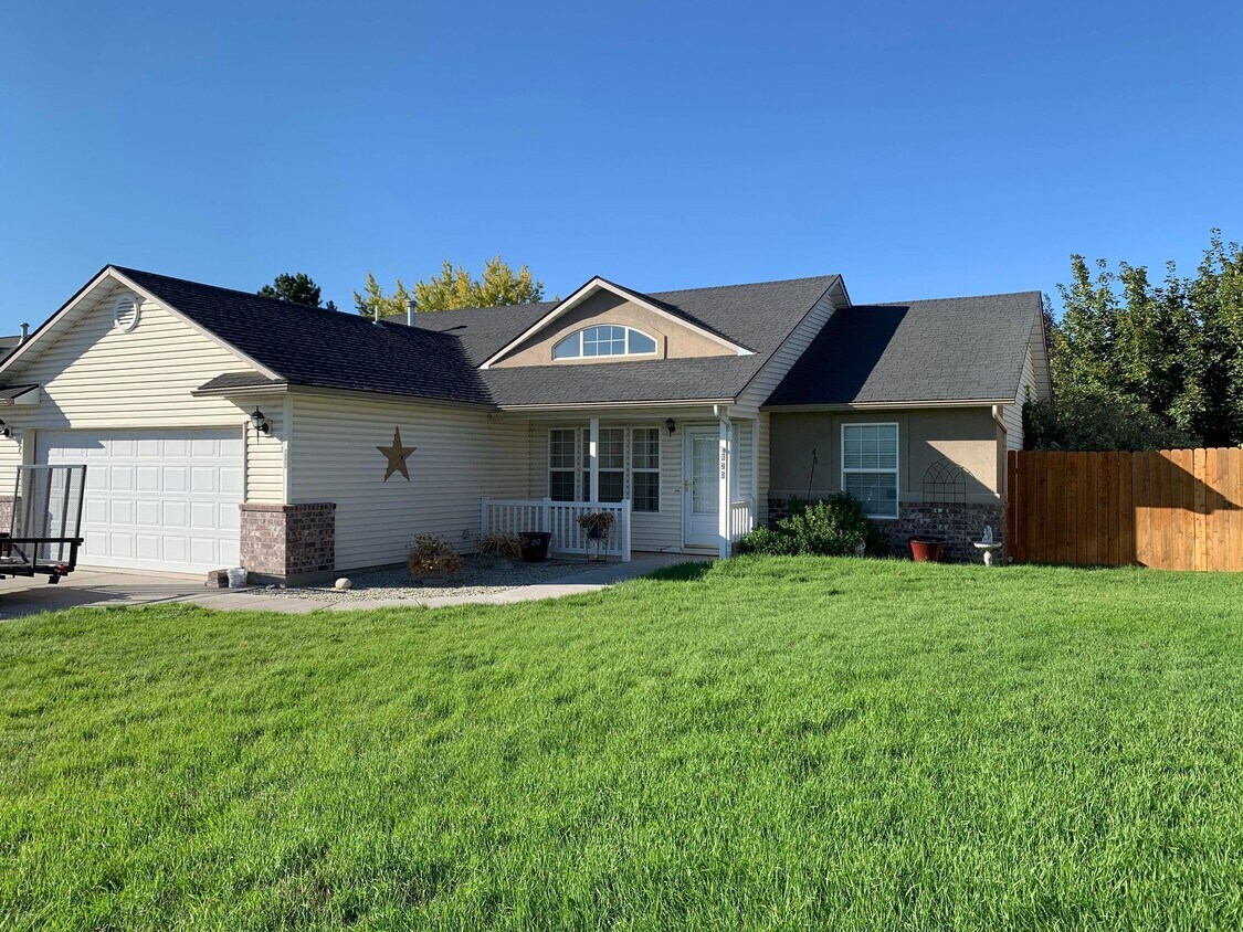 820 14th Ave E, Jerome, ID 83338 House Rental in Jerome, ID