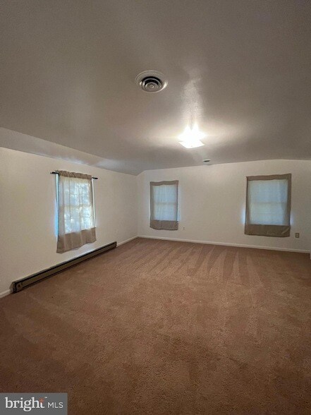 Building Photo - 7606 Woodyard Rd